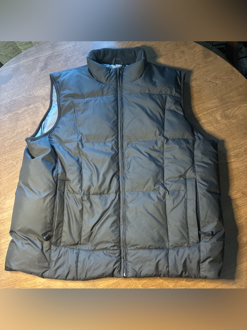 Eddie Bauer Outdoor Men's Goose Down Insulated Puffer Vest Full Zip XL black